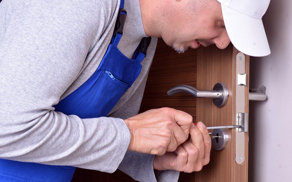 artisan serrurier pas cher Clichy