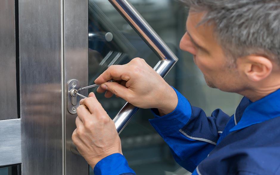 artisan serrurier pas cher Clichy